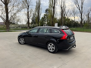 volvo V60 2016 Automat r Design webasto piele navi alcantara rate garantie - imagine 4