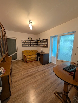 Apartament 3 camere, etaj 1 - imagine 7