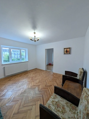 Apartament 3 camere, etaj 1 - imagine 3