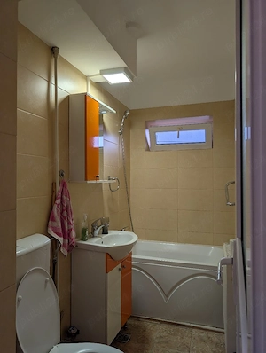 Apartament 3 camere, etaj 1 - imagine 10