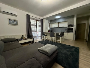 Doar 6 apartamente in bloc. Aproape de Penny. Mobilat si utilat !