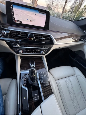 bmw 530i M Paket full led harman scaune comfort cheie display rate garantie 252cp - imagine 18