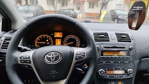 Toyota Avensis benzină  - imagine 2