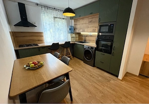 Proprietar 3 camere Berceni - Pta SUDULUI. 1 4. Renovat. Mobilat. Gata de mutat. Loc parcare 