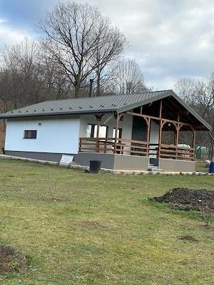 Casa de vacanță de vânzare - imagine 2