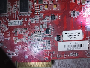 Placa video AGP Radeon 9550 - imagine 2