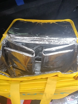 Vand geanta glovo noua - imagine 2