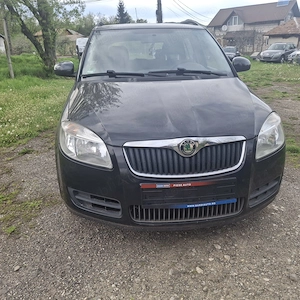 Vând Skoda Fabia  1,2 benzină, 2009 - imagine 5