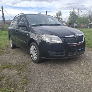 Vând Skoda Fabia  1,2 benzină, 2009