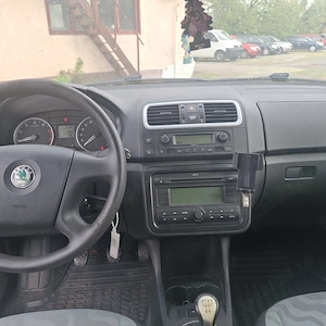 Vând Skoda Fabia  1,2 benzină, 2009 - imagine 6