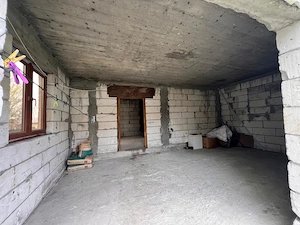 Casa in centrul com Maciuca, Oveselu, jud Valcea - imagine 9