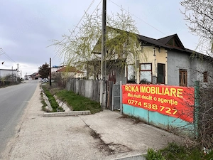 Casa in centrul com Maciuca, Oveselu, jud Valcea - imagine 2