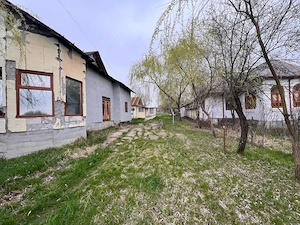 Casa in centrul com Maciuca, Oveselu, jud Valcea - imagine 4