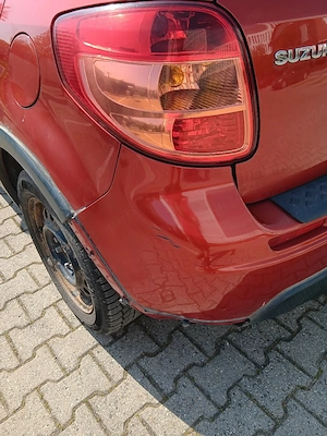 Suzuki SX4 diesel unic proprietar - imagine 4