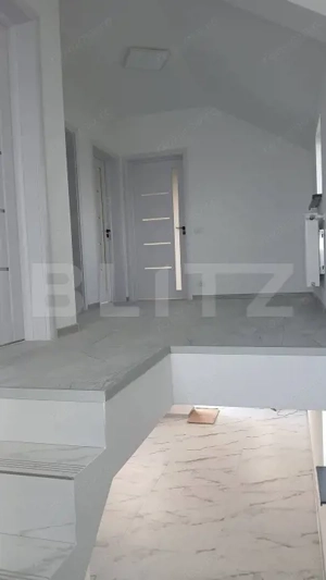 Casa individuala, P+M, 110 mpu, teren 350 mp, zona Simnicu de jos - imagine 2