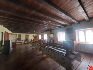 Imobil pentru pensiune sau alte activitati in Pischia - imagine 4