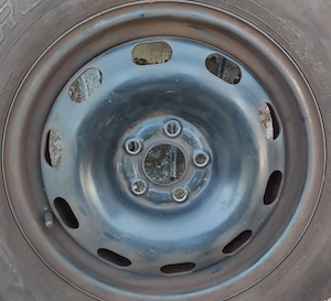 Vând jante VW golf 4