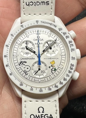 CEAS SWATCH X OMEGA MISSION TO MOON Snoopy s Fan Version - Chronograf !!!!!!!!