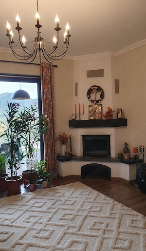 Casa de vanzare la munte cu 5 camere + living si bucatarie (open space) + teren - imagine 10