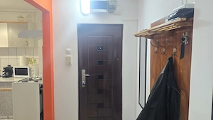 Vand apartament 3 camere in Deva, zona Viitorului (Gojdu), et. 3,mobilat, utilat - imagine 14