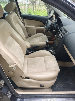 Vand Ford Mondeo Mk3 2.0tdci 131cp 2005 euro 4 - imagine 5