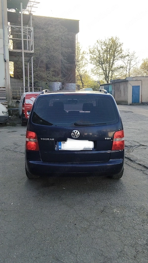 VW  Turan  - imagine 6
