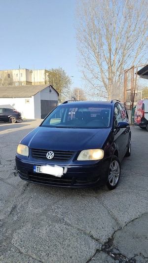 VW  Turan  - imagine 5