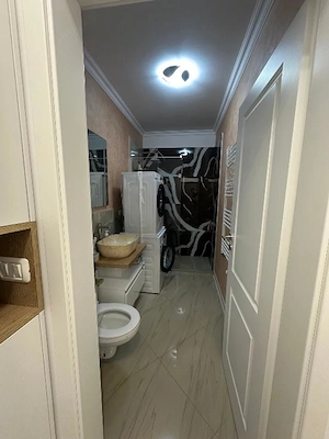 Apartament cu 2 camere mobilat si utilat et 2 DECOMANDAT LA 1 MINUT DE parc Neptun Giroc - imagine 7