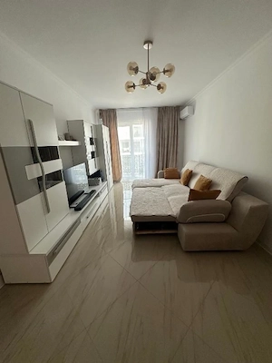 Apartament cu 2 camere mobilat si utilat et 2 DECOMANDAT LA 1 MINUT DE parc Neptun Giroc - imagine 4