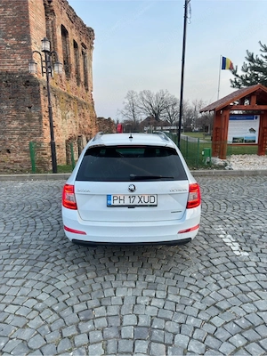 Skoda Octavia 1.6 diesel 2015 - imagine 10