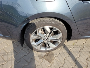 Renault Megane IV 1.3 tce 140 cp - imagine 6