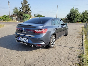 Renault Megane IV 1.3 tce 140 cp - imagine 5