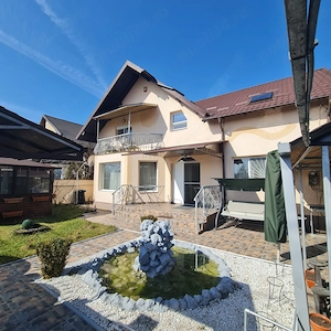 Vand in Stefanesti Casă individuală trainică. Intimitate și confort