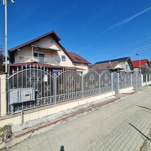 Vand in Stefanesti Casă individuală trainică. Intimitate și confort - imagine 17