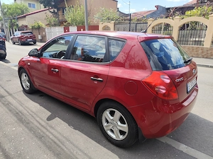Vând KIA Ceed 1.4 benzina