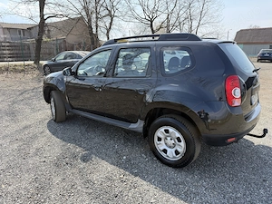 Dacia Duster 2013 4x2 - imagine 3