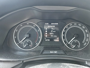 Skoda Scala 1.0 TSI 2021 - imagine 9