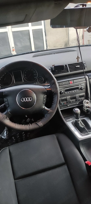 se vinde AUDI A4  - imagine 7