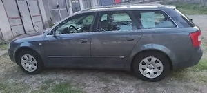 se vinde AUDI A4  - imagine 2