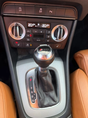 Audi Q3   SUV Premium - imagine 5