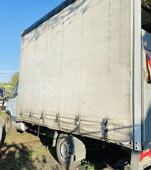 Iveco 3,5t cu lift - imagine 3