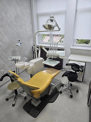 Dau in chirie Cabinet Stomatologic  - imagine 7