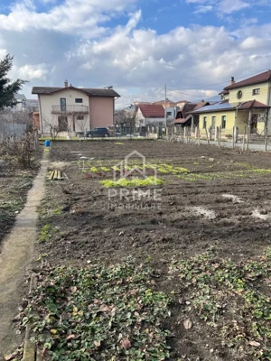 Teren intravilan | TOATE UTILITATILE | 709 mp | ZONA CENTRU 