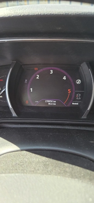 Renault Megane 4 1.5 dci 2016 - imagine 6