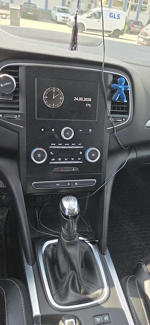 Renault Megane 4 1.5 dci 2016 - imagine 4