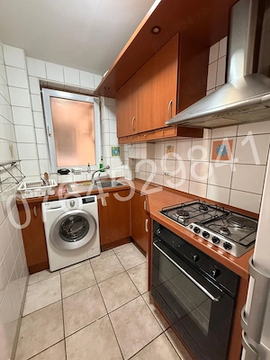 Apt. 2 cam.Sala Palatului-Ateneu-parcul Cișmigiu, Str. Stirbei Voda 2 intersectie cu Calea Victoriei - imagine 9