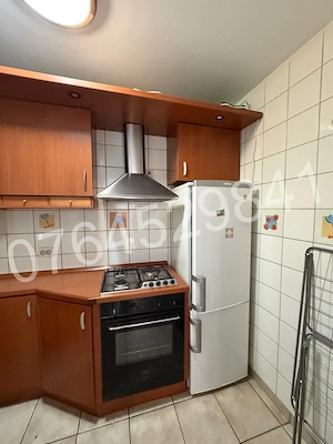 Apt. 2 cam.Sala Palatului-Ateneu-parcul Cișmigiu, Str. Stirbei Voda 2 intersectie cu Calea Victoriei - imagine 11