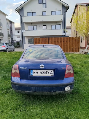 Vând Volkswagen Passat  - imagine 4