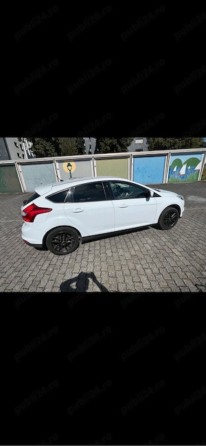 Focus 2012-1.6 benzina clasic aspirat-168.000km -Impecabil - imagine 2