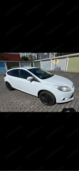 Focus 2012-1.6 benzina clasic aspirat-168.000km -Impecabil - imagine 3